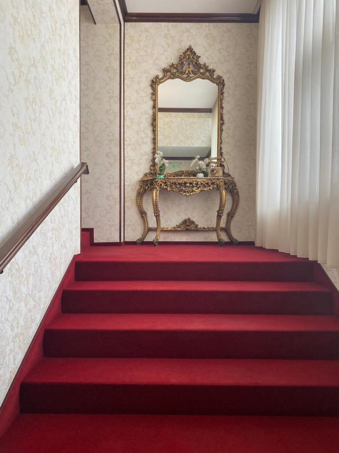 Hotel Onix โรมาน ภายนอก รูปภาพ
